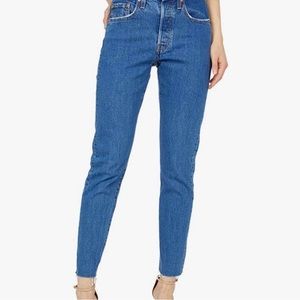 Classic 501 LEVI’s SKINNY JEANS BLUE.